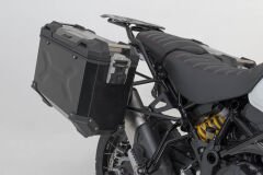 SW-MOTECH PRO Ducati DesertX Yan Çanta Demiri Siyah Ducati DesertX (2022-) / Rally (2023-) - KFT.22.995.30001/B