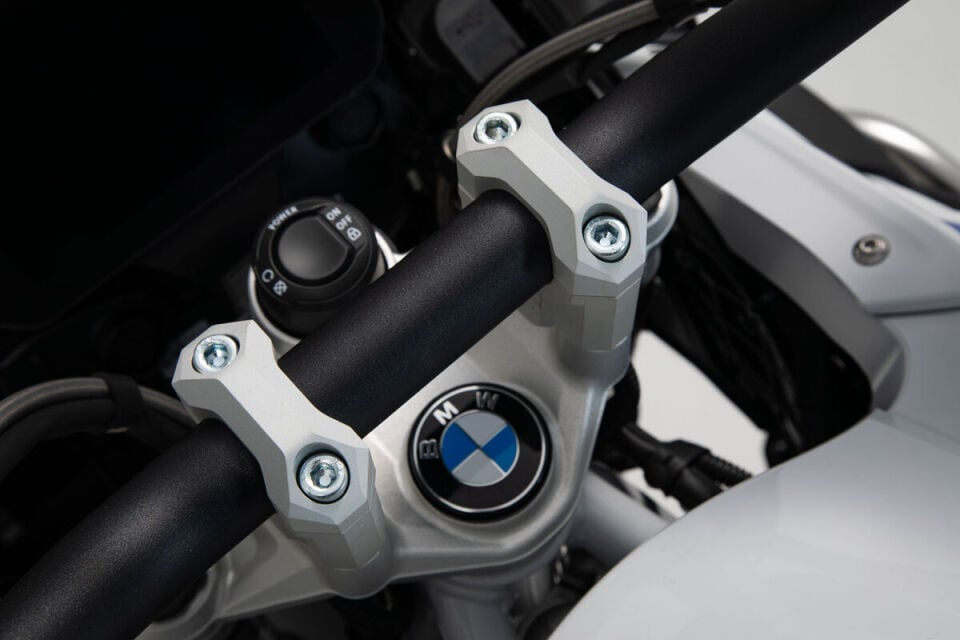 SW-MOTECH SW-MOTECH Gidon Yükseltme 40 mm BMW R1200GS (2012-2018) / R1250GS (2018-) • Gümüş - LEH.07.039.12401/S