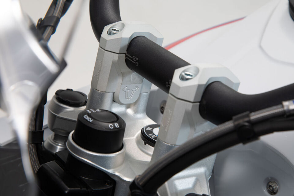 SW-MOTECH SW-MOTECH Gidon Yükseltme 40 mm BMW R1200GS (2012-2018) / R1250GS (2018-) • Gümüş - LEH.07.039.12401/S