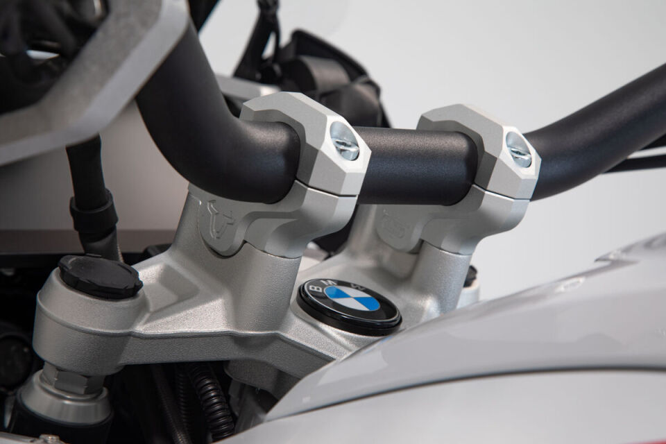 SW-MOTECH BMW Modelleri için • 32 mm Yükseltme • 20 mm Geri Alma • Gümüş - LEH.07.039.12601/S
