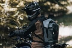 SW-MOTECH Drybag 300 Sırt Çantası 30 L Gri / Siyah Su Geçirmez - BC.WPB.00.011.20000