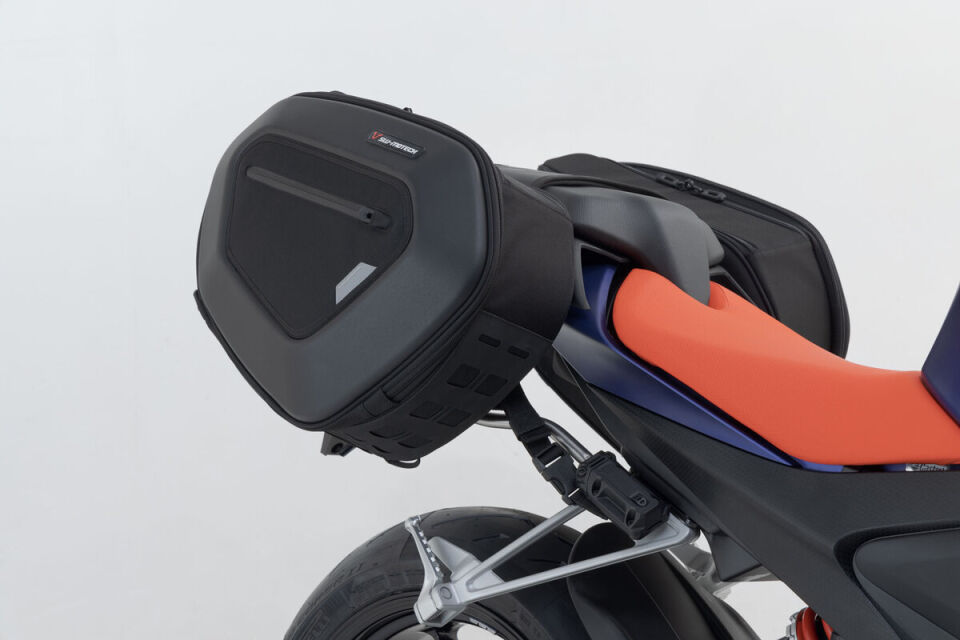 SW-MOTECH PRO BLAZE Heybe Çanta Seti Aprilia Tuono 660 / RS 660 / RS 457 - BC.HTA.13.740.35002