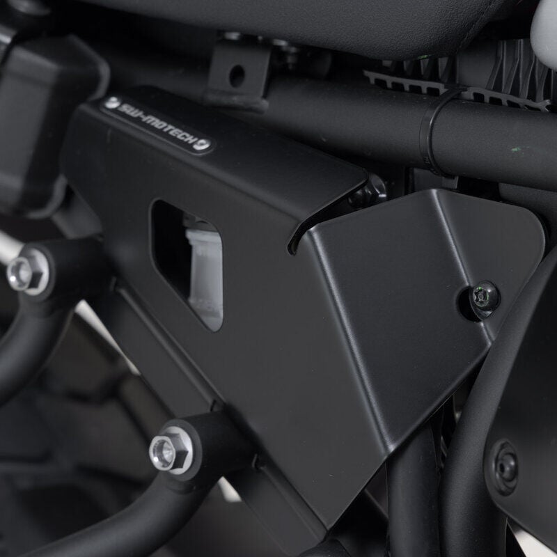 SW-MOTECH Fren Hidroliği Hazne Koruma Seti Yamaha XSR700 / XT L+R - SCT.06.642.10000/B