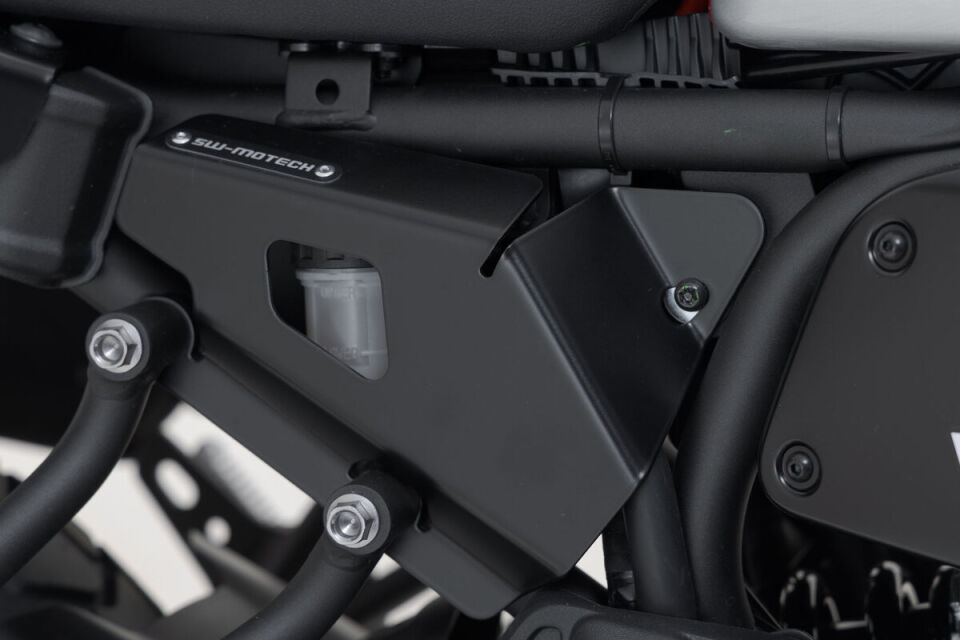 SW-MOTECH Fren Hidroliği Hazne Koruma Seti Yamaha XSR700 / XT L+R - SCT.06.642.10000/B