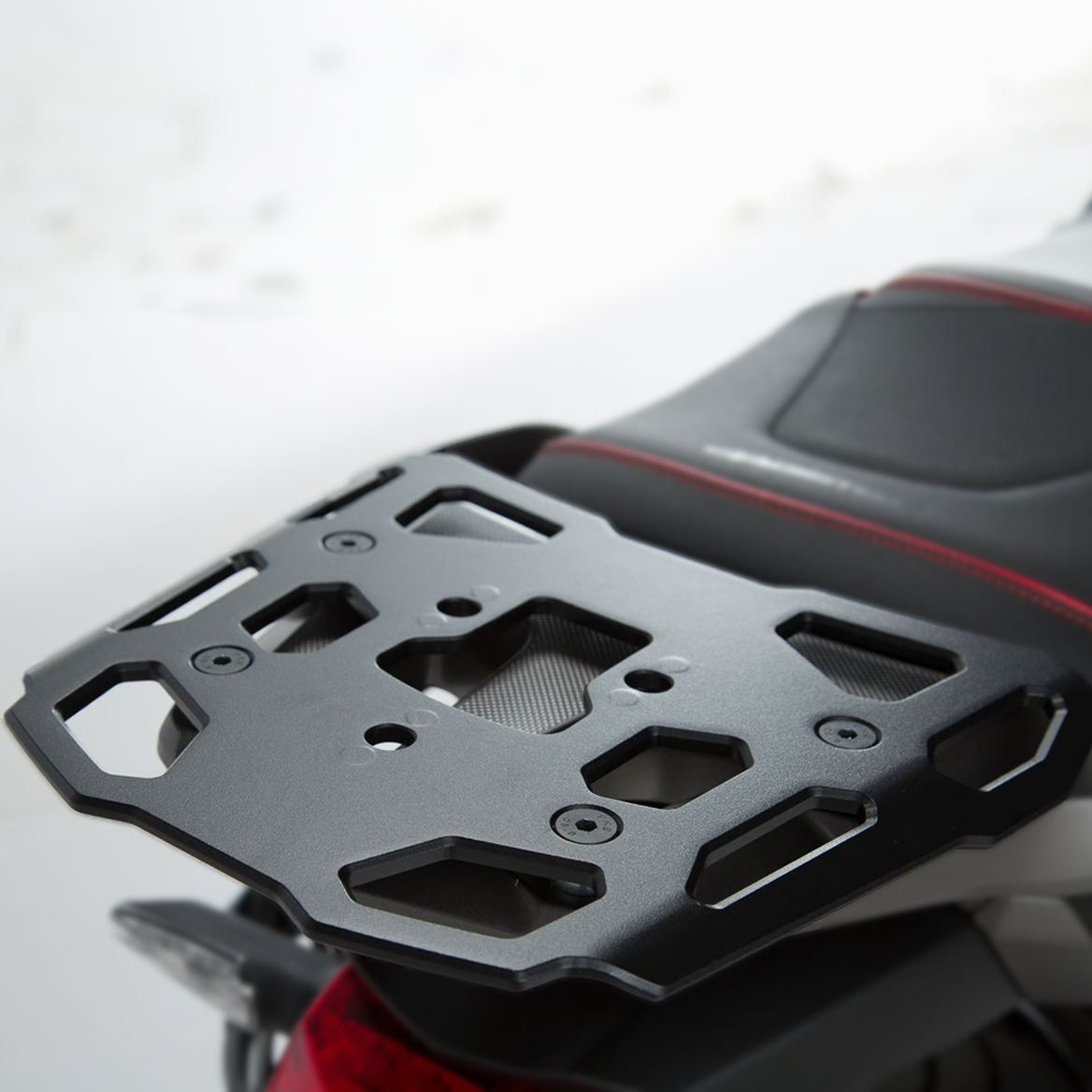 SW-MOTECH Arka Çanta Demi̇ri̇ Honda Vfr1200x Cross Tourer (11-) - GPT.01.661.15000/B