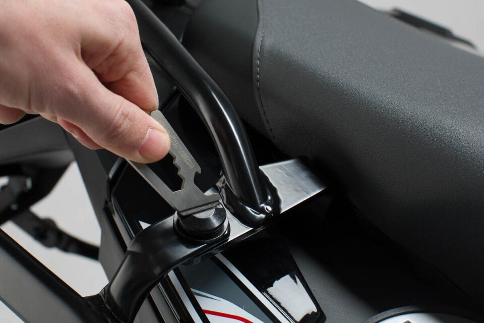 SW-MOTECH Multitool Anahtarlık Paslanmaz Çelik - WER.GIV.022.10000