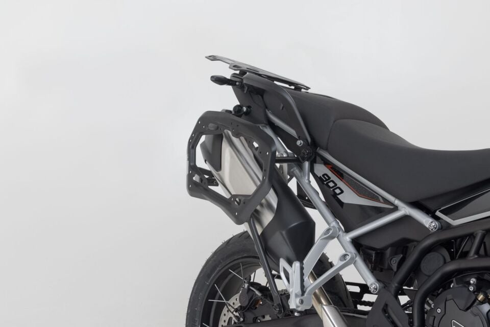 SW-MOTECH Triumph Tiger 900 PRO Yan Çanta Taşıyıcı Siyah - KFT.11.608.30000/B