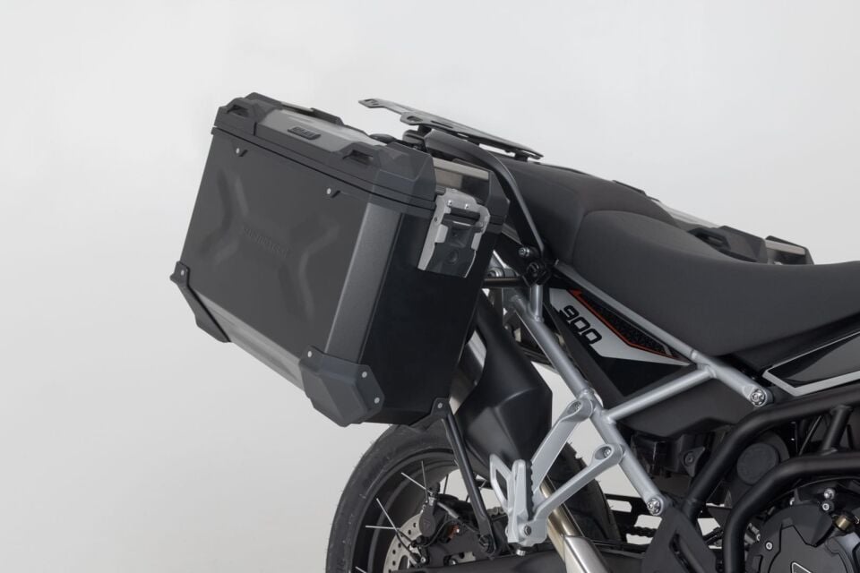 SW-MOTECH Triumph Tiger 900 PRO Yan Çanta Taşıyıcı Siyah - KFT.11.608.30000/B