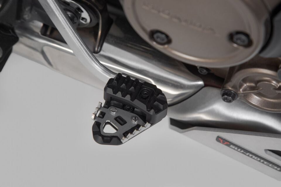 SW-MOTECH Honda Africa Twin CRF1100L Fren Pedalı Genişletici Siyah - FBE.01.950.10000/B