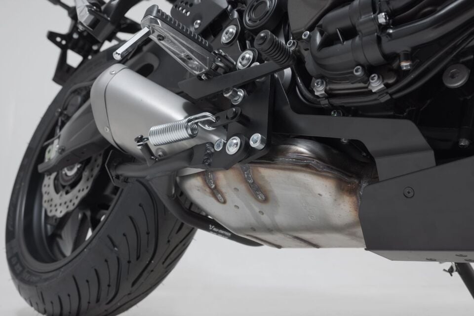 SW-MOTECH Yamaha MT-07 Orta Sehpa Siyah - HPS.06.506.10002/B