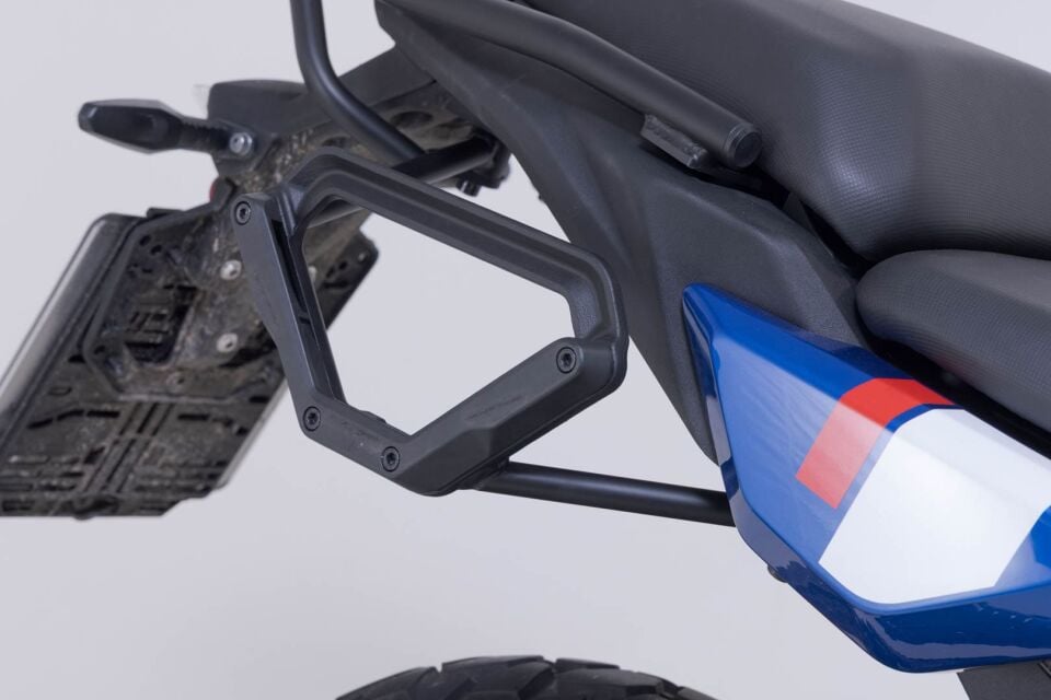SW-MOTECH BMW F 450 GS V-LOC Yan Taşıyıcı Sağ - VMC.07.984.11000