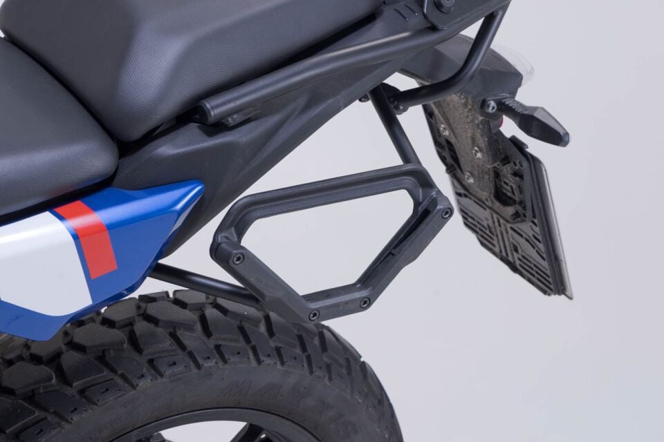 SW-MOTECH BMW F 450 GS V-LOC Yan Taşıyıcı Sol - VMC.07.984.10000